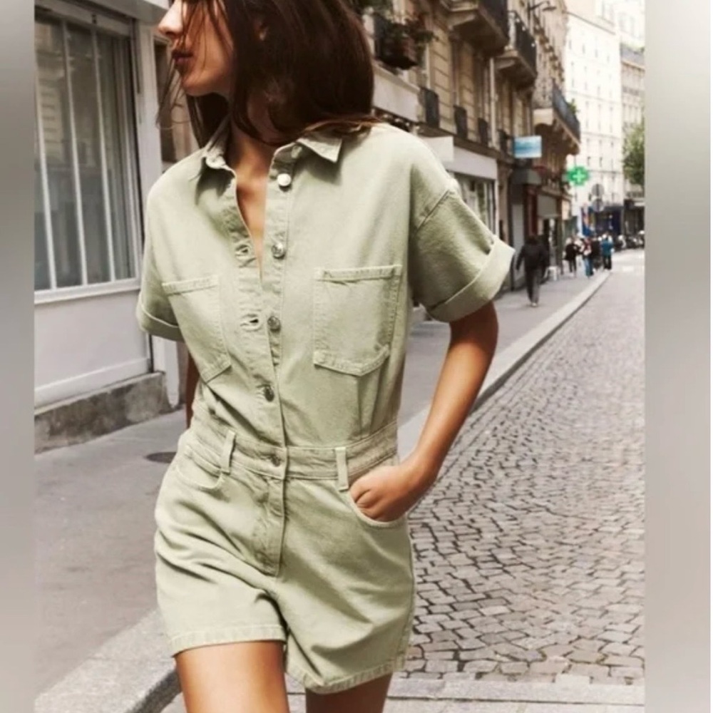 ZARA Women’s Green Short Sleeve Romper Size M